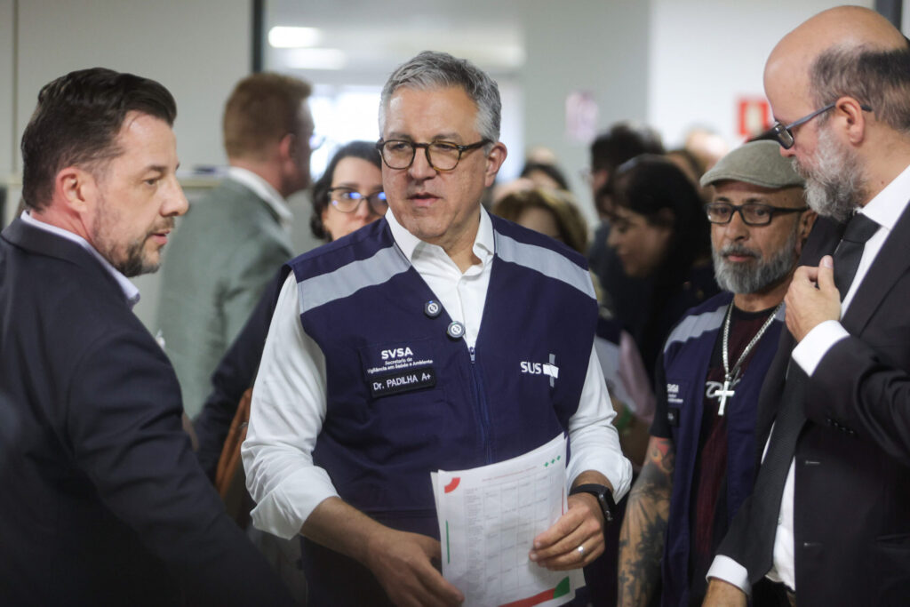 metanol:-ministro-recomenda-que-populacao-evite-beber-destilados