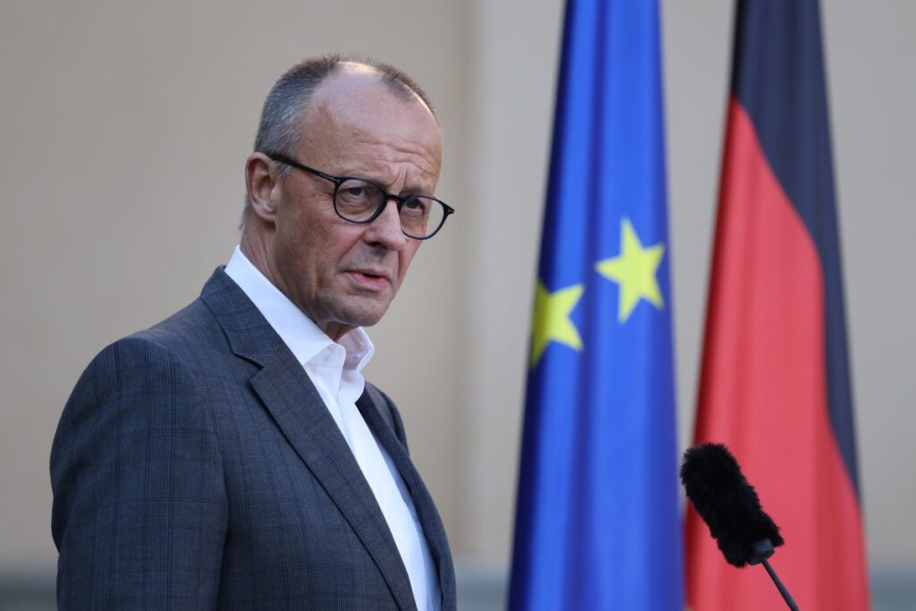 ultradireita-alcanca-1°-lugar-em-pesquisa-na-alemanha