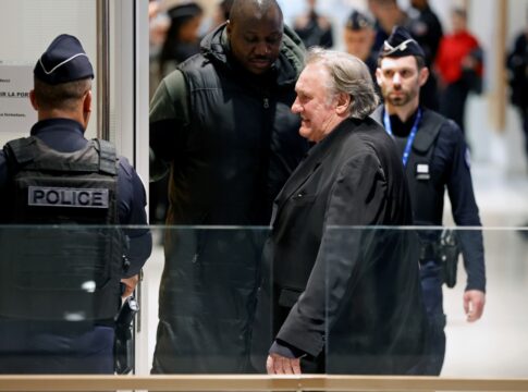 ator-frances-gerard-depardieu-acusa-tv-de-manipular-imagens