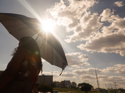 fim-de-semana-sera-de-calorao-e-baixa-umidade-no-distrito-federal