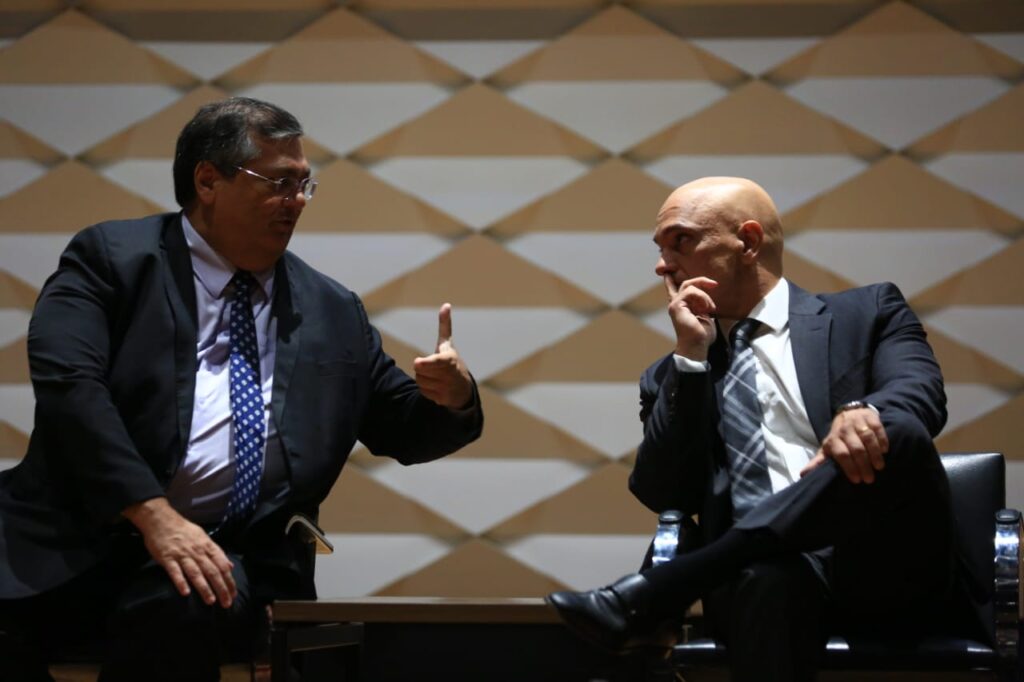 moraes-pede-para-dino-marcar-julgamento-de-nucleo-3-da-trama-golpista