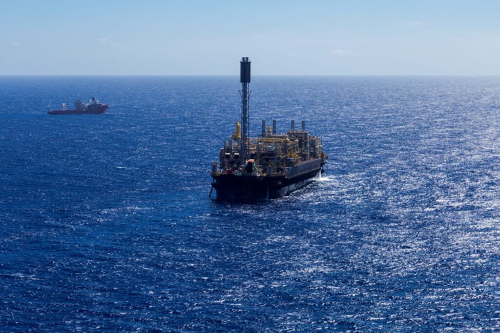 petrobras-inicia-contratacao-para-nova-plataforma-no-campo-de-buzios
