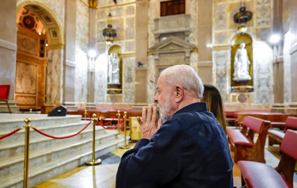 estrondo,-fumaca-e-evacuacao:-os-bastidores-do-susto-de-lula-em-aviao