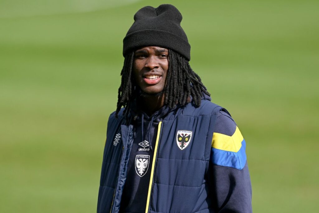 futebol-ingles:-jogador-sofre-suspensao-por-envolvimento-com-apostas