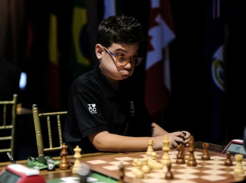 argentino-de-11-anos-bate-recorde-e-alcanca-maior-norma-do-xadrez