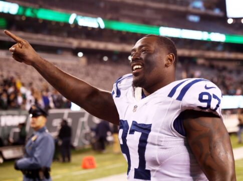 campeao-do-super-bowl-e-irmao-de-lutador-do-ufc-morre-aos-39-anos