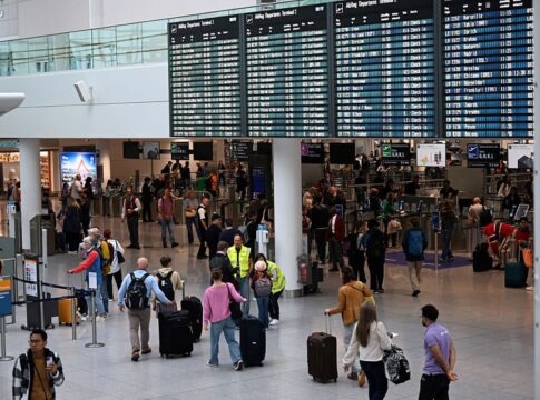 aeroporto-na-alemanha-fecha-pelo-2a-dia-seguido-por-suspeita-de-drones