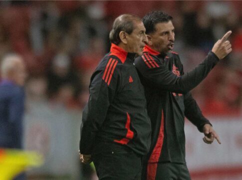 internacional-x-botafogo:-ramon-diaz-busca-a-1a-vitoria;-veja-odds