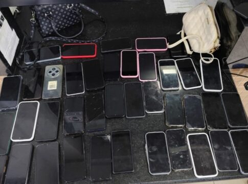 policia-prende-6-por-furto-de-celulares-em-festival-de-influenciador