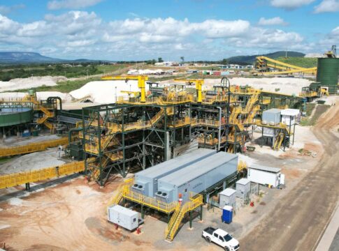 vale-do-litio:-exploracao-de-metais-criticos-impacta-comunidades-em-mg