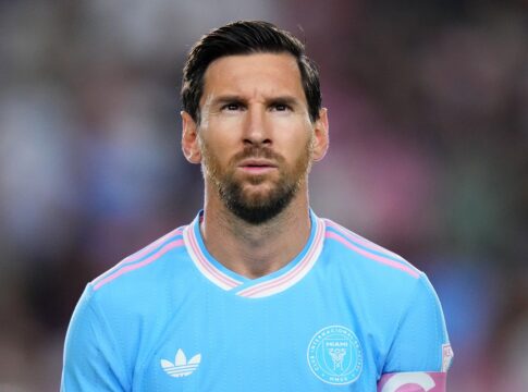 video:-messi-distribui-tres-assistencias-em-goleada-do-inter-miami