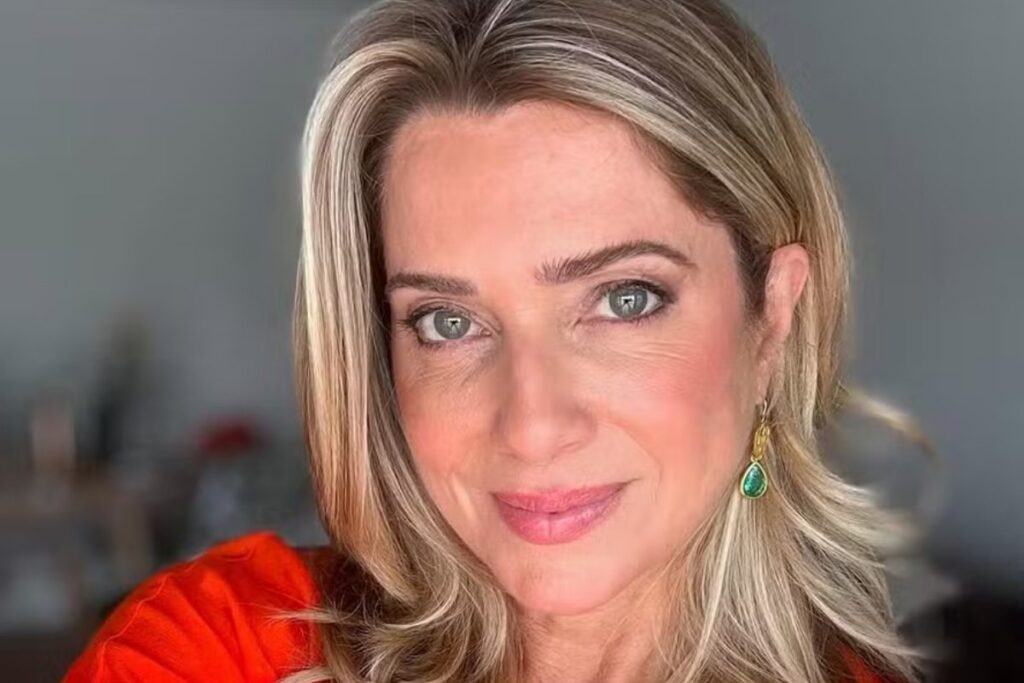 leticia-spiller-celebra-dia-da-natureza-com-foto-nua