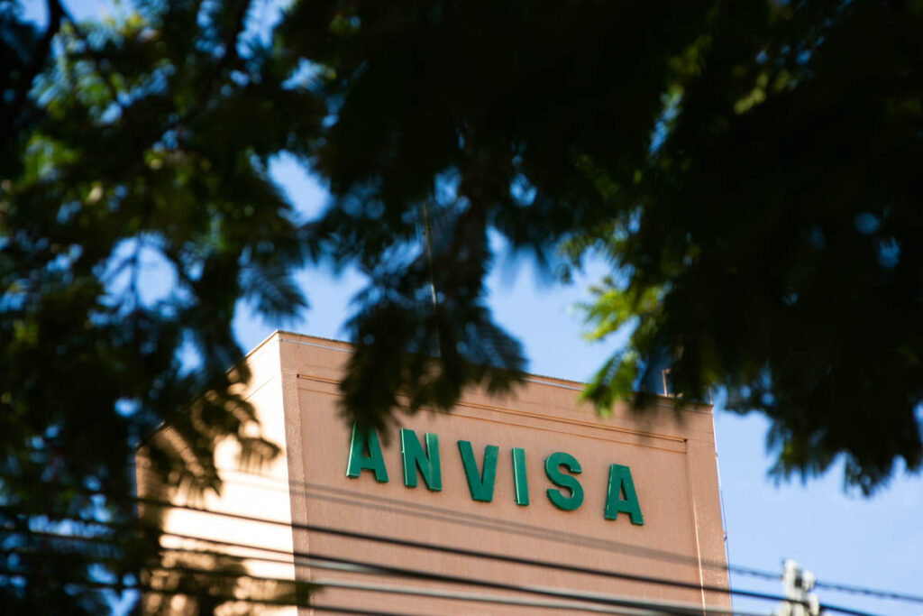 anvisa-demora-9-meses-para-suspender-lote-de-remedio-psiquiatrico