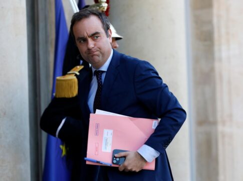 franca:-premie-lecornu-renuncia-apos-menos-de-1-mes-no-cargo