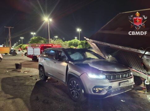 carro-desgovernado-invade-trailer-de-lanches-e-deixa-um-ferido-no-df