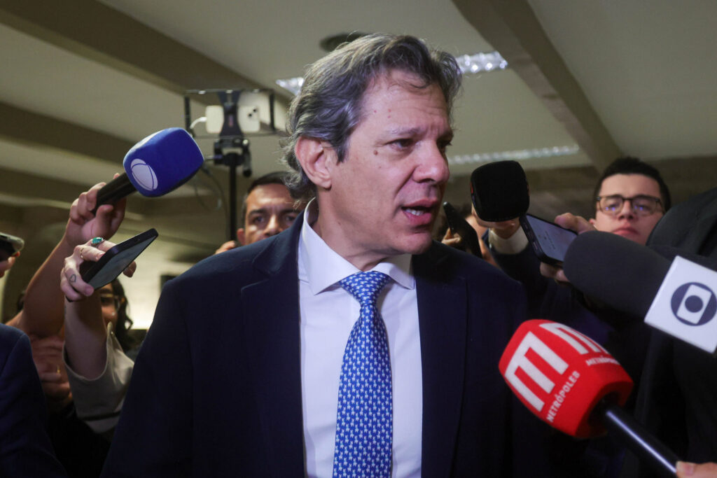 apos-lula-falar-com-trump-sobre-tarifaco,-haddad-diz:-“foi-positivo”