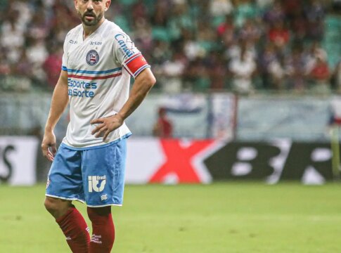 everton-ribeiro-passa-por-cirurgia-de-tireoide-devido-a-um-cancer