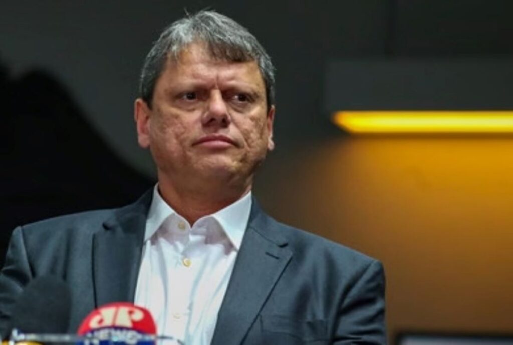 “quem-nao-conseguir-comprovar-origem-da-bebida-tera-inscricao-cassada”,-diz-tarcisio