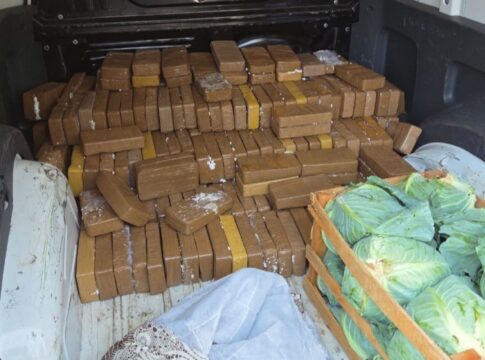 video:-pm-apreende-carga-de-cocaina-avaliada-em-r$-21-milhoes-em-sp