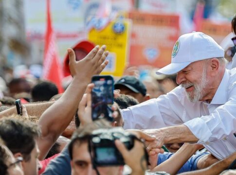de-olho-em-2026,-lula-tenta-destravar-pautas-com-apelo-popular