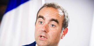 por-que-o-governo-da-franca-caiu-e-o-que-acontece-agora