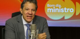 tarifaco-prejudicou-mais-que-beneficiou-populacao-dos-eua,-diz-haddad