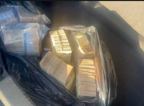 prf-encontra-r$-1-milhao-em-carro-durante-fiscalizacao-em-rodovia