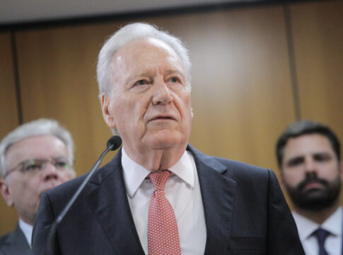 metanol:-lewandowski-nao-descarta-ligacao-de-crise-com-o-pcc