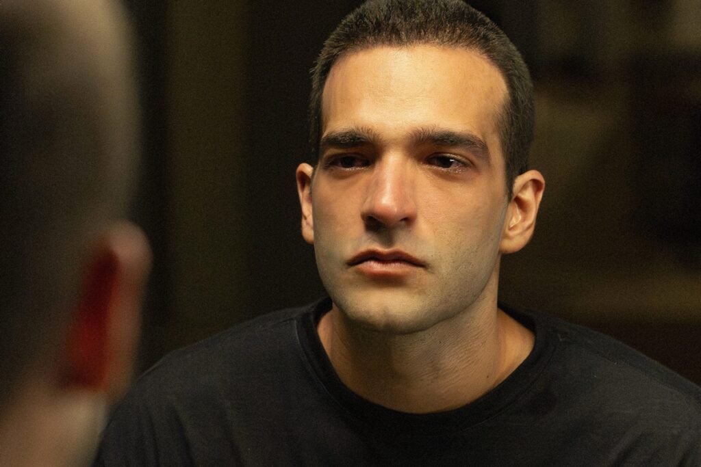 Humberto Carrão beijou atriz de Vale Tudo em festa humberto-carrao-beijou-atriz-de-vale-tudo-em-festa