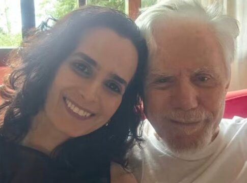 reginaldo-faria-faz-aparicao-com-a-namorada-49-anos-mais-nova;-conheca
