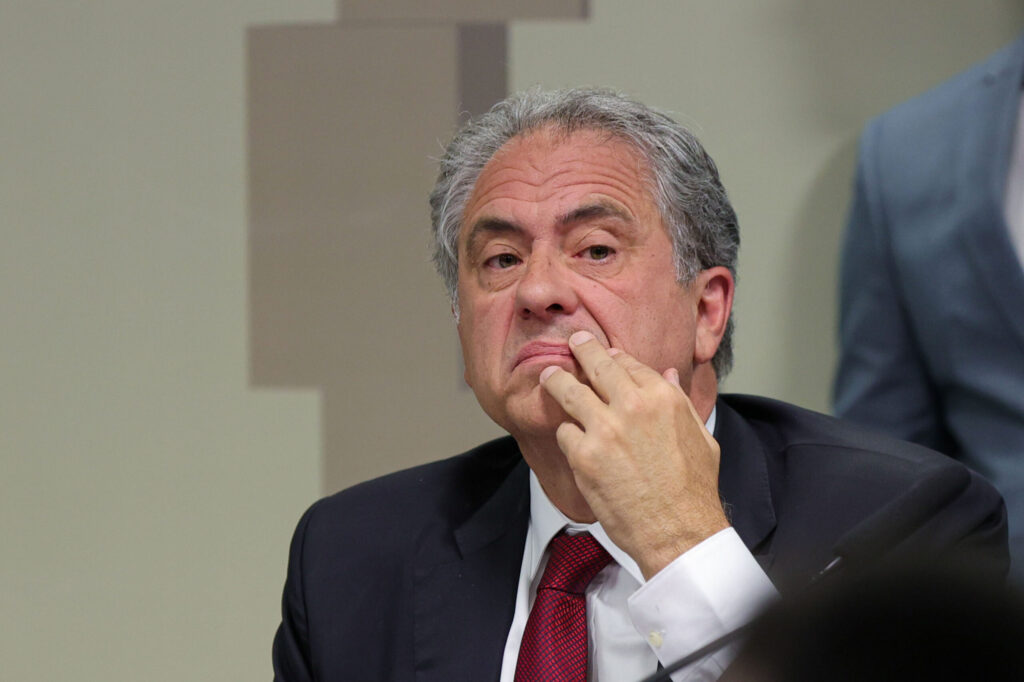 comissao-aprova-mp-do-iof-apos-recuo-em-bets-e-titulos-do-agro