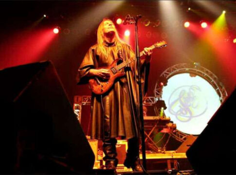 o-rock-progressivo-dos-anos-70-pulsa-no-estilo-brasil-com-sergio-hinds