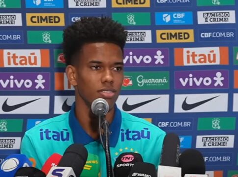 estevao-ve-disputa-no-ataque-da-selecao-brasileira-como-motivacao