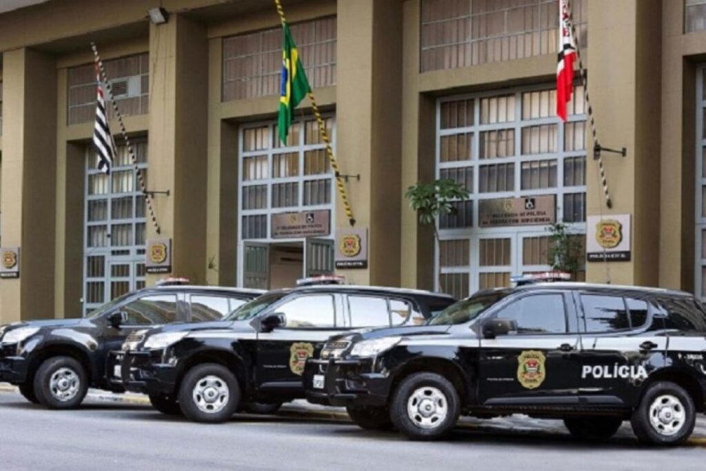 pm-de-folga-mata-adolescente-que-cercou-carro-de-influenciadora-em-sp
