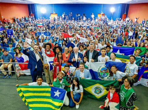 jovens-lancam-carta-compromisso-por-educacao-e-justica-climatica
