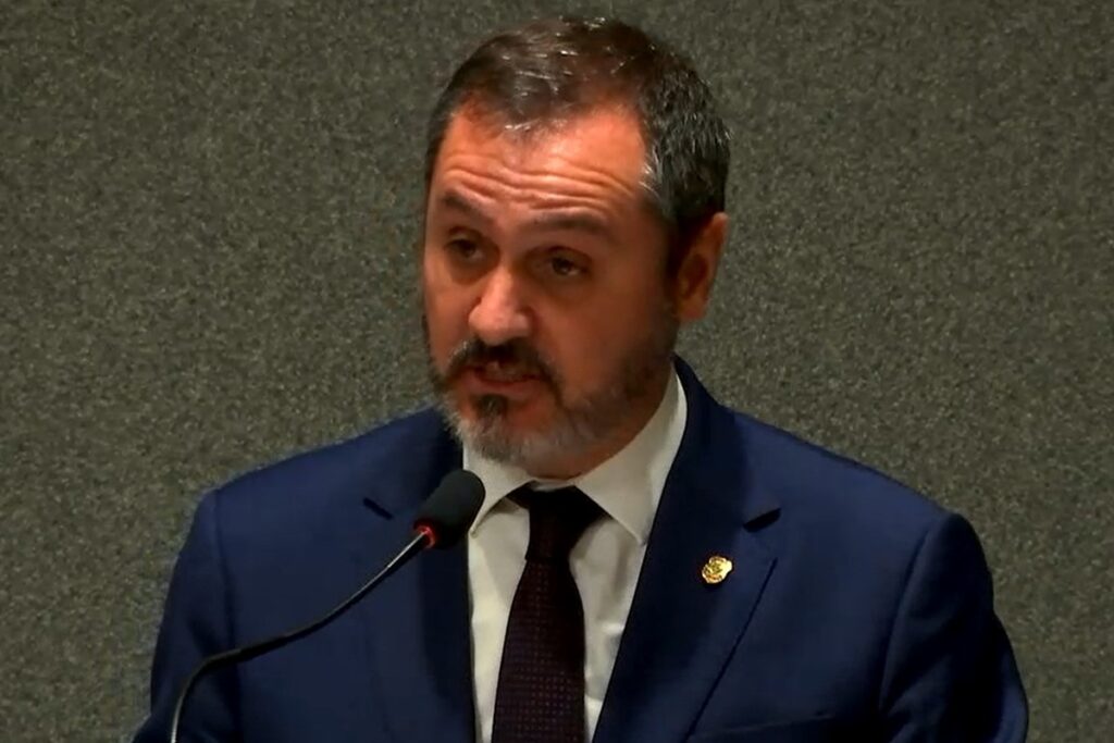 pf-investiga-possivel-ligacao-de-crime-organizado-com-crise-do-metanol