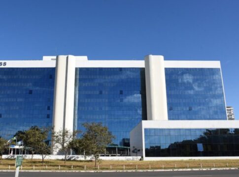 pf-cumpre-mandados-em-nova-fase-de-operacao-que-apura-fraudes-no-inss