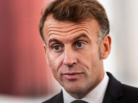 macron-se-mantem-no-cargo-e-indicara-novo-premie-da-franca