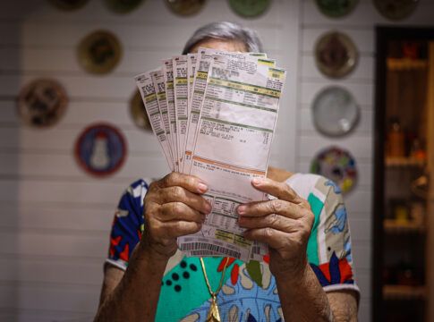 apos-deflacao,-inflacao-acelera-para-0,48%-em-setembro