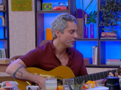 ator-de-vale-tudo-surpreende-ao-soltar-a-voz-no-mais-voce:-veja