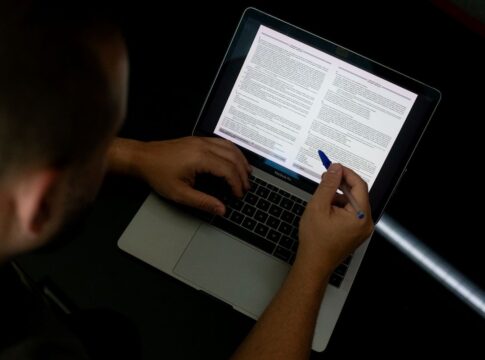 investsp-abre-processo-seletivo-com-salario-de-ate-r$-13-mil
