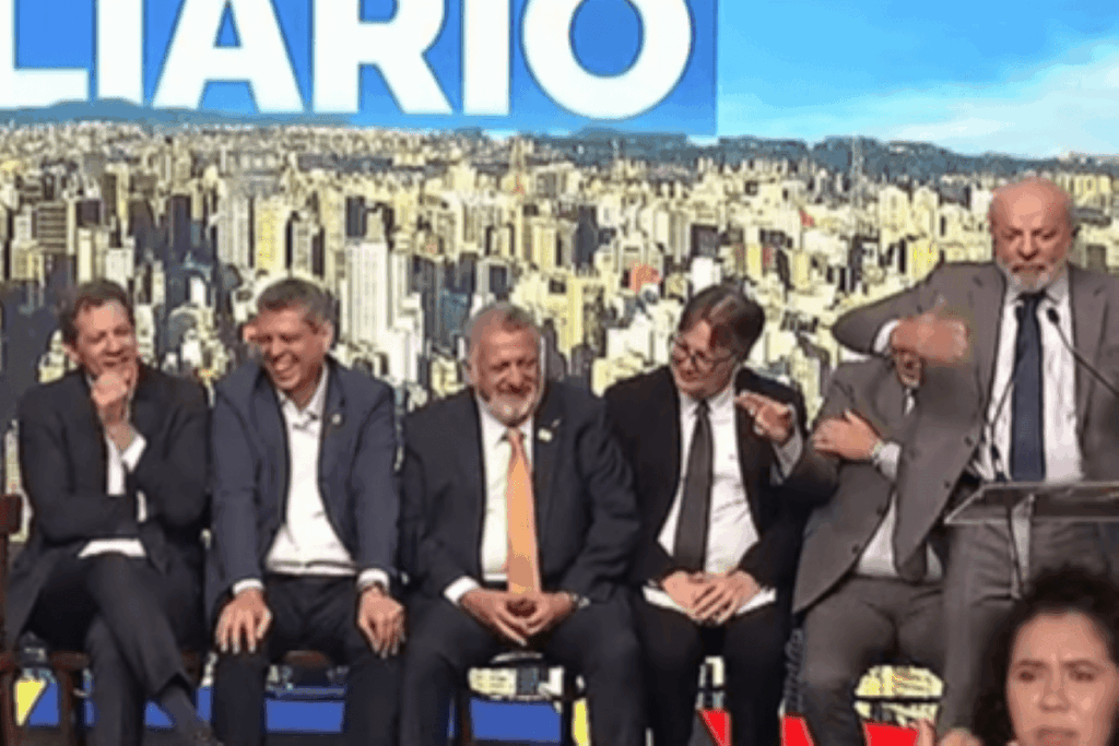 lula-brinca-com-boulos-“invasor”-e-ministro-na-berlinda-cai-na-risada