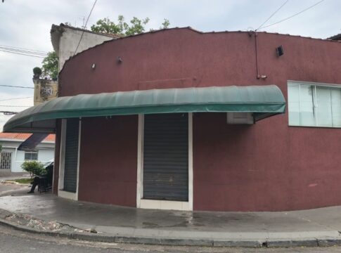 bebida-vendida-em-bar-tinha-ate-45%-de-metanol.-dois-clientes-morreram