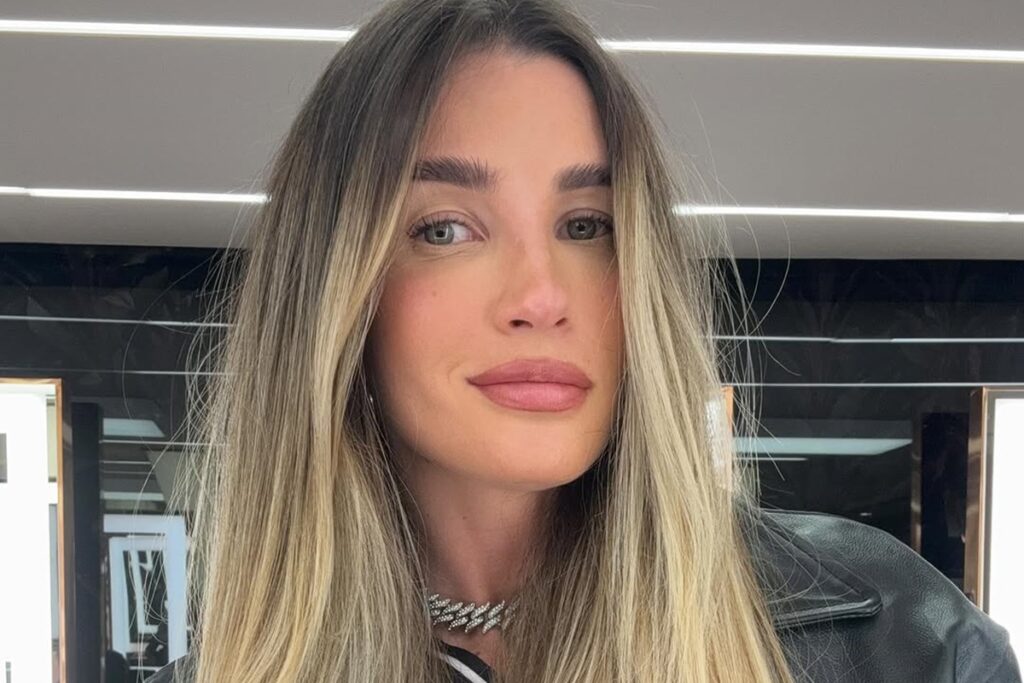 ex-bbb,-aline-gotschalg-recorda-superacao-de-um-cancer-com-metastase