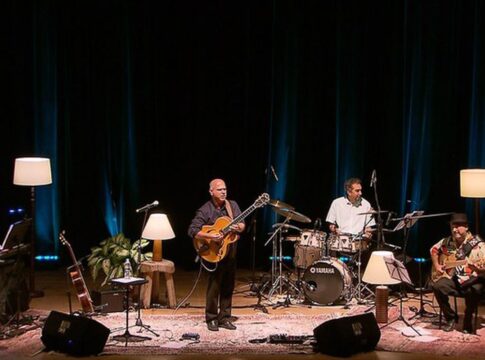nelson-faria-apresenta-classicos-do-cancioneiro-nacional-na-tv-brasil