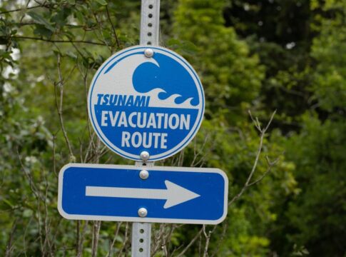 alerta-de-tsunami-e-retirado-apos-terremoto-na-ponta-da-america-do-sul