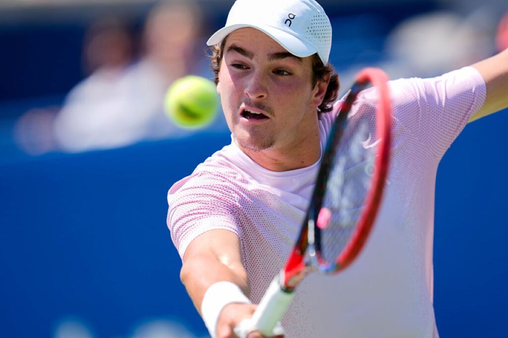 joao-fonseca-conhece-adversario-de-estreia-no-atp-de-bruxelas.-confira