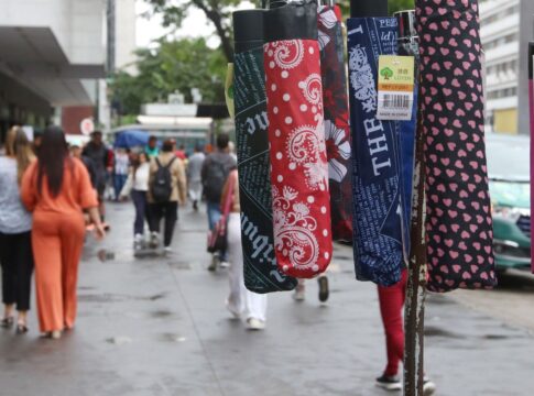 frente-fria-chega-a-sao-paulo-a-partir-de-segunda-com-chuvas-e-ventos