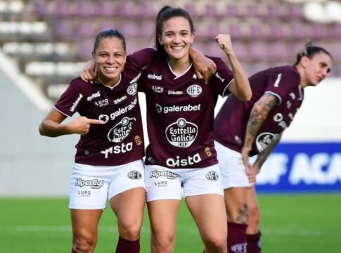 libertadores-feminina:-onde-assistir-ao-jogo-ferroviaria-x-del-valle