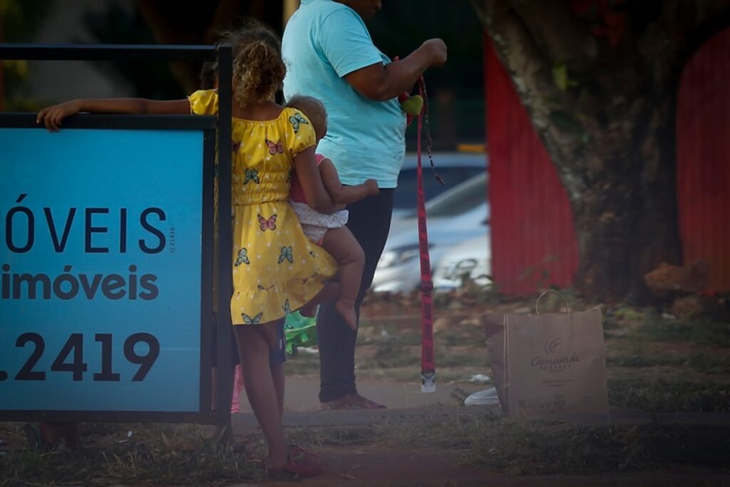 infancia-roubada:-12-mil-criancas-sao-vitimas-de-trabalho-infantil-no-df